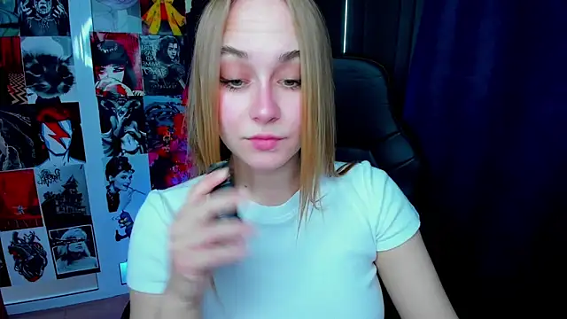 LianaBright online show from 5, 5, 2026