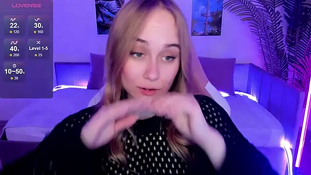 LianaBright online show from 18, 3, 2025