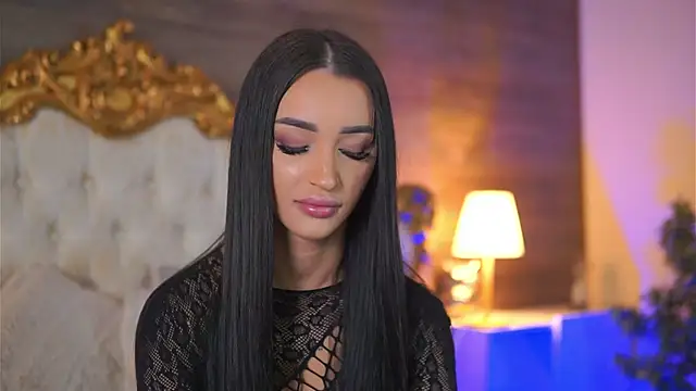 DeniseDevilles online show from 28, 2, 2025