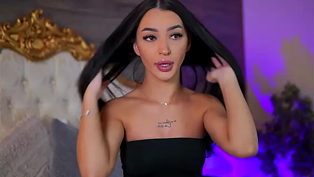 DeniseDevilles online show from 8, 2, 2025