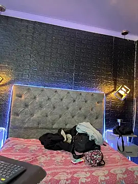 Paloma  LS online show from 6, 4, 2026