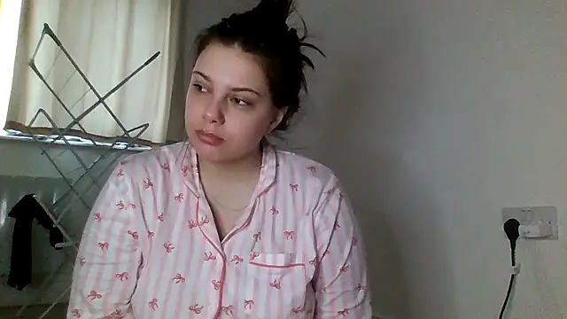 Krystal Tx online show from 8, 3, 2026