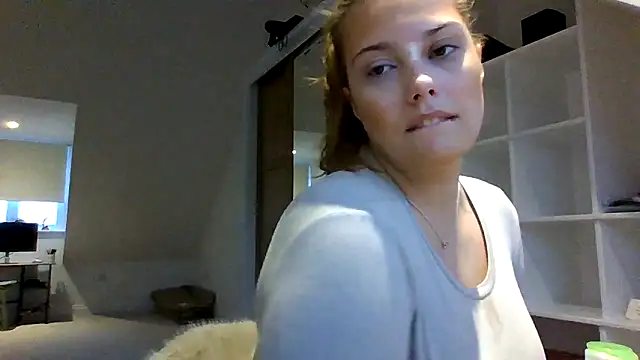 Krystal Tx online show from 26, 10, 2025