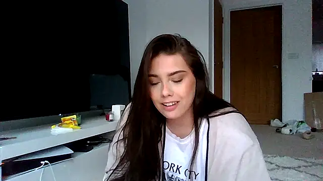 Snapshot of Krystal_Tx chatting on 10, 5, 2026 Krystal Tx online show from 10, 5, 2026