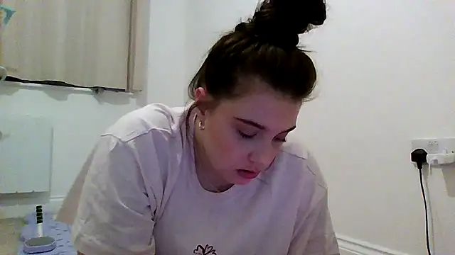 Krystal Tx online show from 31, 3, 2026