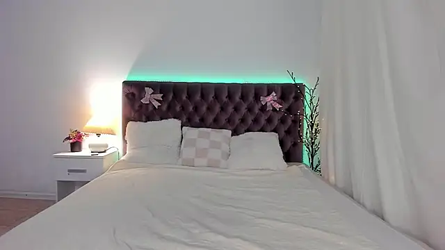 KristiVegass online show from 20, 2, 2025