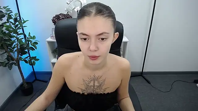 Ritaneer online show from 1, 12, 2025