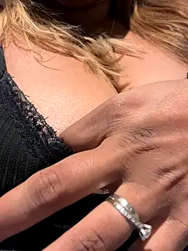 TEMPTING-TAMMY online show from 9, 9, 2025