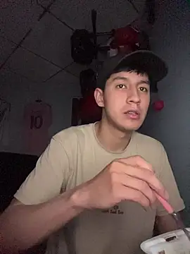 Stiven 017 online show from 18, 1, 2026