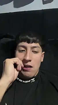 Stiven 017 online show from 3, 2, 2026