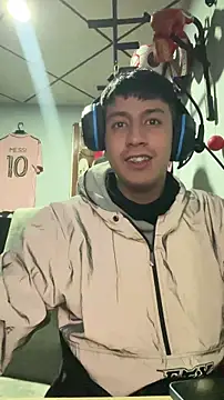 Stiven 017 online show from 18, 2, 2026