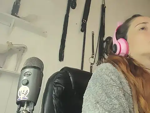 Snapshot of jessiburningheels chatting on 23, 5, 2026 jessiburningheels online show from 23, 5, 2026