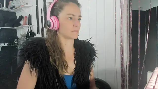 jessiburningheels online show from 11, 11, 2025