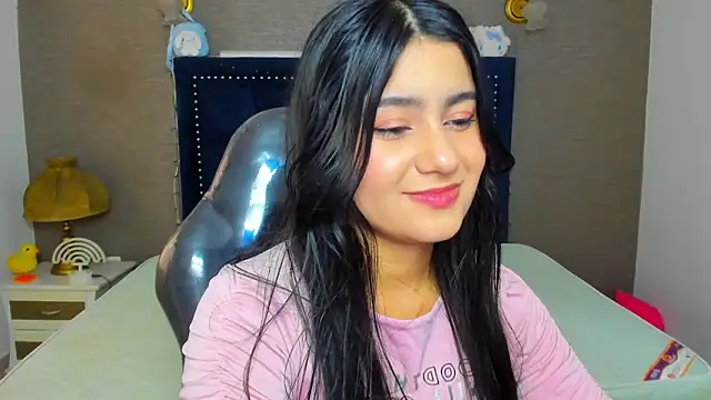 Snapshot of MaiteFlores chatting on 21, 5, 2026 MaiteFlores online show from 21, 5, 2026