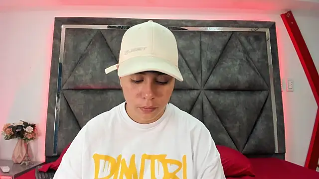 AbbySmiitth  online show from 19, 12, 2025