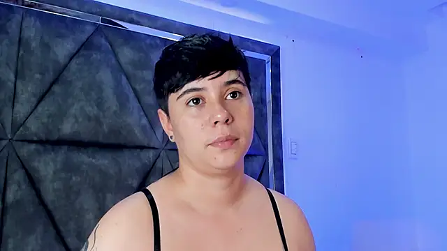 Snapshot of AbbySmiitth_ chatting on 29, 4, 2026 AbbySmiitth online show from 29, 4, 2026