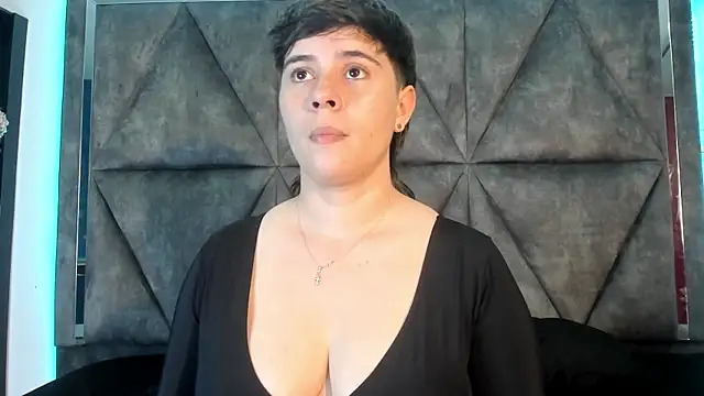 AbbySmiitth  online show from 13, 6, 2026