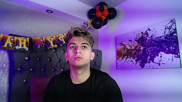 Snapshot of MrWilliseo chatting on 16, 10, 2025 MrWilliseo online show from 16, 10, 2025