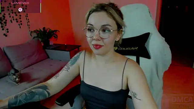 whoa-hoa-hoa-hoa-hoa online show from 12, 11, 2025