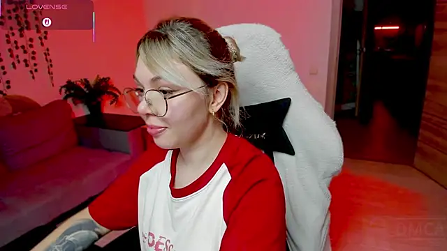 whoa-hoa-hoa-hoa-hoa online show from 8, 11, 2025