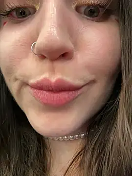 meow girl online show from 11, 2, 2026