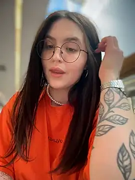 Snapshot of meow_girl chatting on 11, 6, 2026 meow girl online show from 11, 6, 2026
