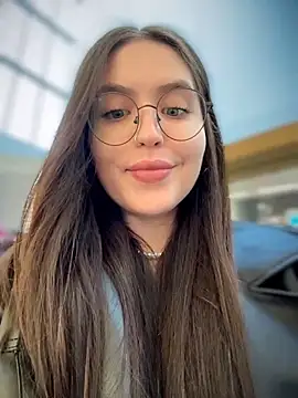 meow girl online show from 2, 4, 2026