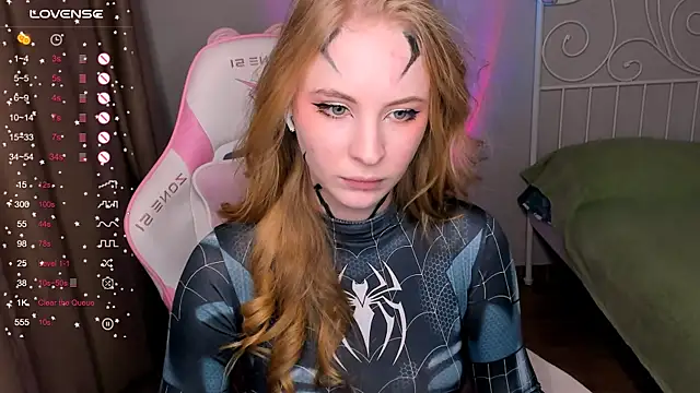 Snapshot of lilKitty_Melanie chatting on 31, 10, 2025 lilKitty Melanie online show from 31, 10, 2025