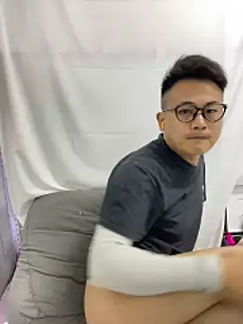 lixiaoshuai8 online show from 17, 3, 2026