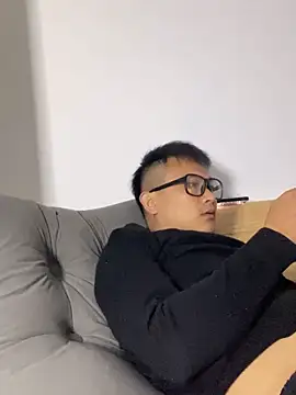 Snapshot of lixiaoshuai8 chatting on 7, 3, 2025 lixiaoshuai8 online show from 7, 3, 2025