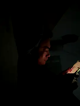 lixiaoshuai8 online show from 18, 12, 2025