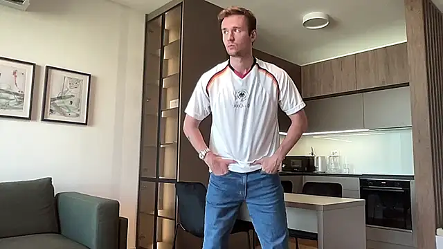 cute mark online show from 12, 7, 2026