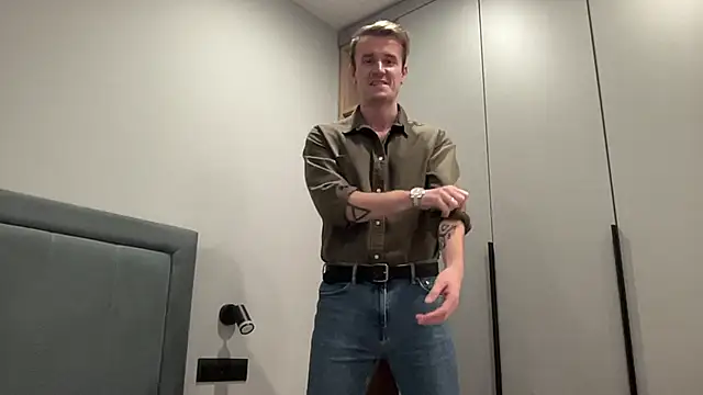 cute mark online show from 7, 10, 2025