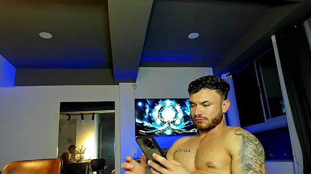 Maximo Marcelo online show from 4, 2, 2025