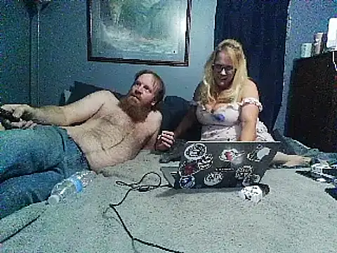 Snapshot of letsgetdirty1981 chatting on 27, 1, 2025 letsgetdirty1981 online show from 27, 1, 2025