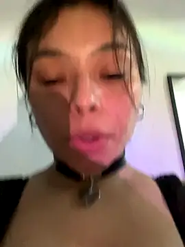 adry moon666 online show from 18, 9, 2025