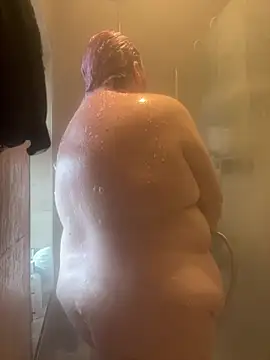 Snapshot of BBW_GoddessK chatting on 12, 1, 2025 BBW GoddessK online show from 12, 1, 2025