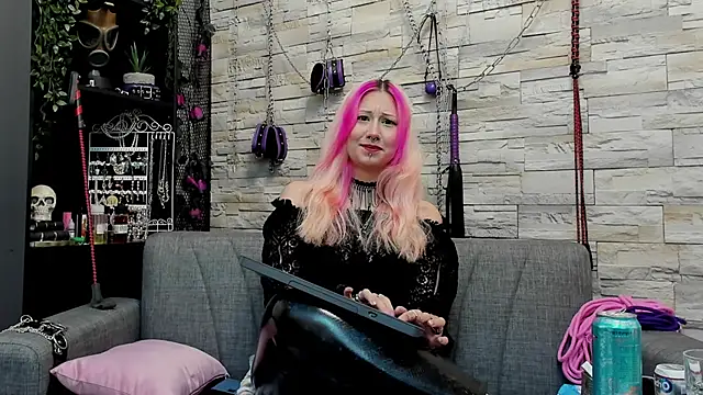 CruelMistress online show from 24, 12, 2024
