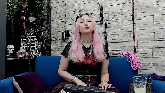 CruelMistress online show from 14, 3, 2025