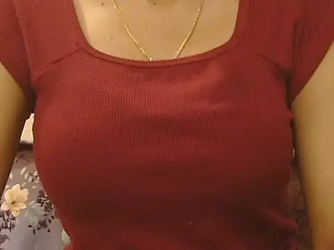 Snapshot of _FluffyHxney_ chatting on 19, 9, 2025 FluffyHxney online show from 19, 9, 2025