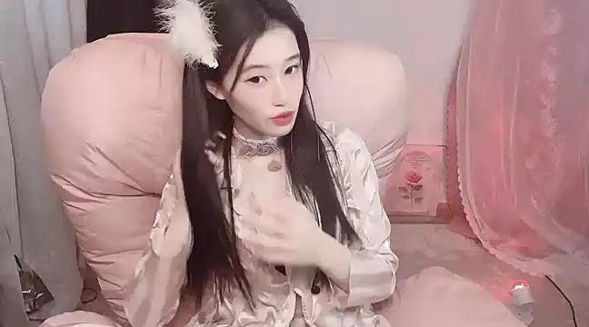 JennieKim RoseannePark online show from 5, 2, 2025