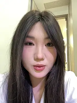 Snapshot of xyebobs chatting on 6, 11, 2025 xyebobs online show from 6, 11, 2025