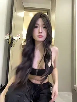 xyebobs online show from 6, 3, 2026