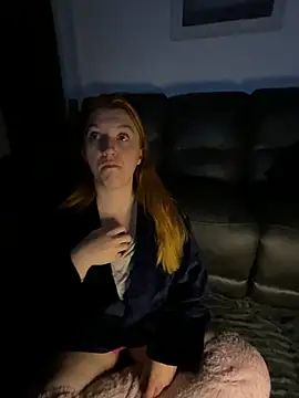 Stoner BarbieXX online show from 12, 11, 2025