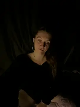 Snapshot of Stoner_BarbieXX chatting on 2, 7, 2026 Stoner BarbieXX online show from 2, 7, 2026