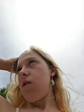 Snapshot of Public_Katrisha chatting on 27, 11, 2025 Public Katrisha online show from 27, 11, 2025