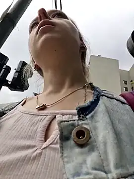 Snapshot of Public_Katrisha chatting on 22, 10, 2025 Public Katrisha online show from 22, 10, 2025