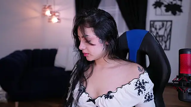 myeimmy 33 online show from 8, 5, 2026