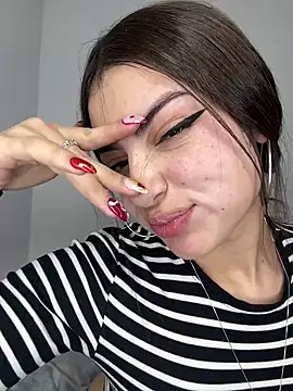 myeimmy 33 online show from 19, 12, 2024