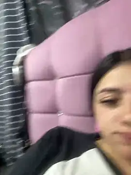 myeimmy 33 online show from 14, 1, 2025